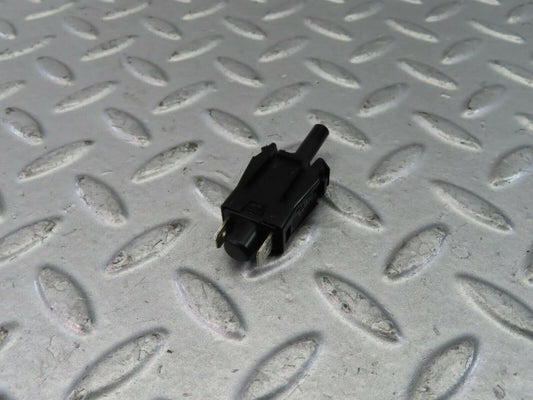 9461 Mercedes-Benz C124 300CE Coupe Door Contact Switch 0015458714