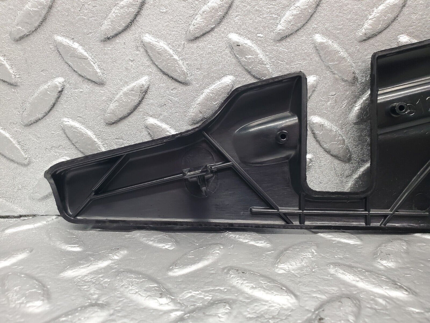 46619 Mercedes-Benz C123 280CE Coupe Front Right Seat Cover Trim Black 1239100618