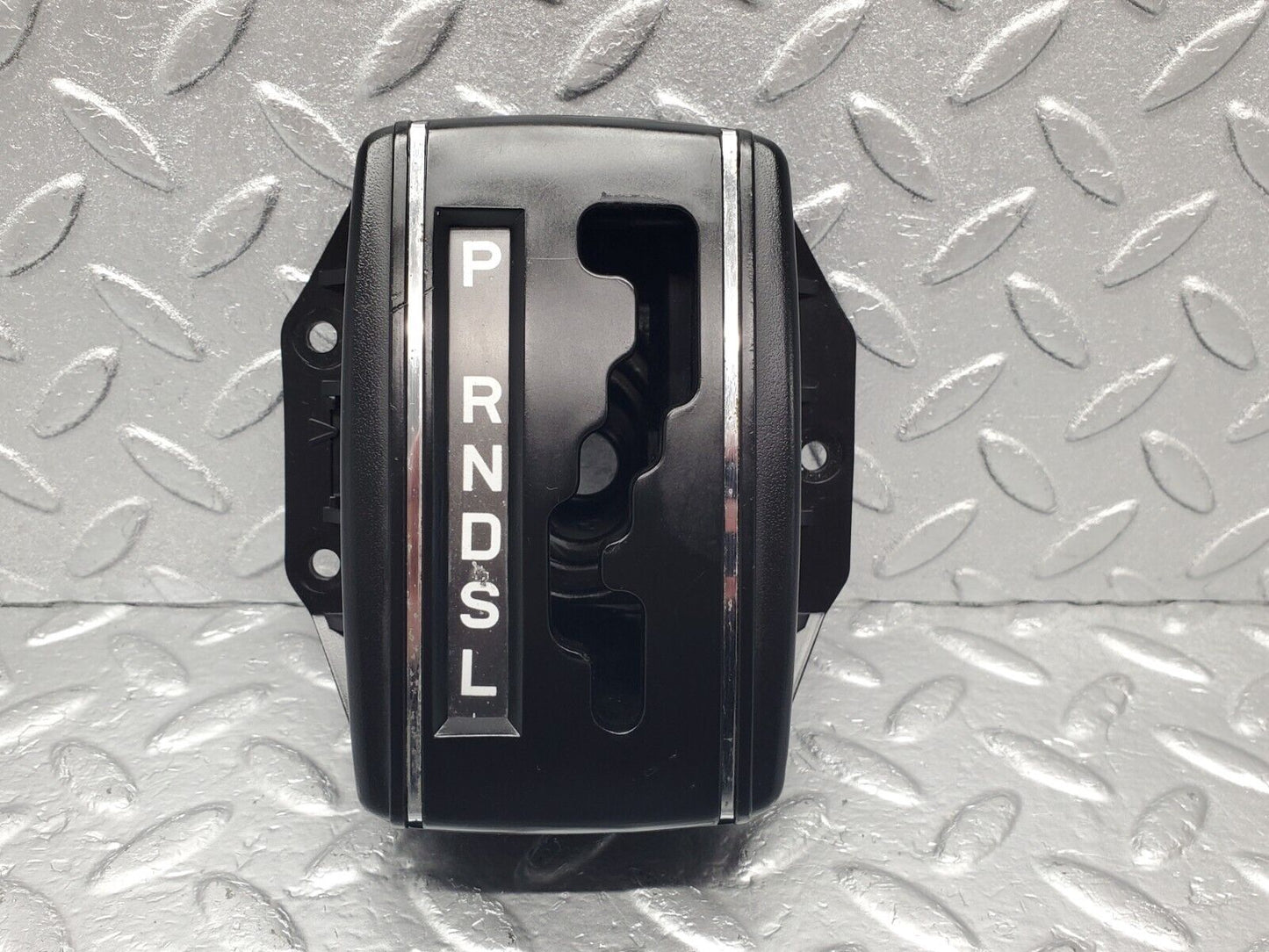 46470 Mercedes-Benz C123 280CE Coupe Automatic Gear Selector Surround Trim