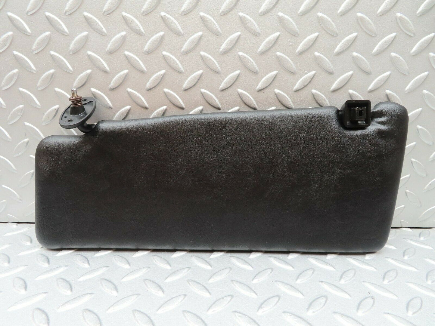 3843 Mercedes-Benz S123 200T Wagon Sun Visor Right Side Black