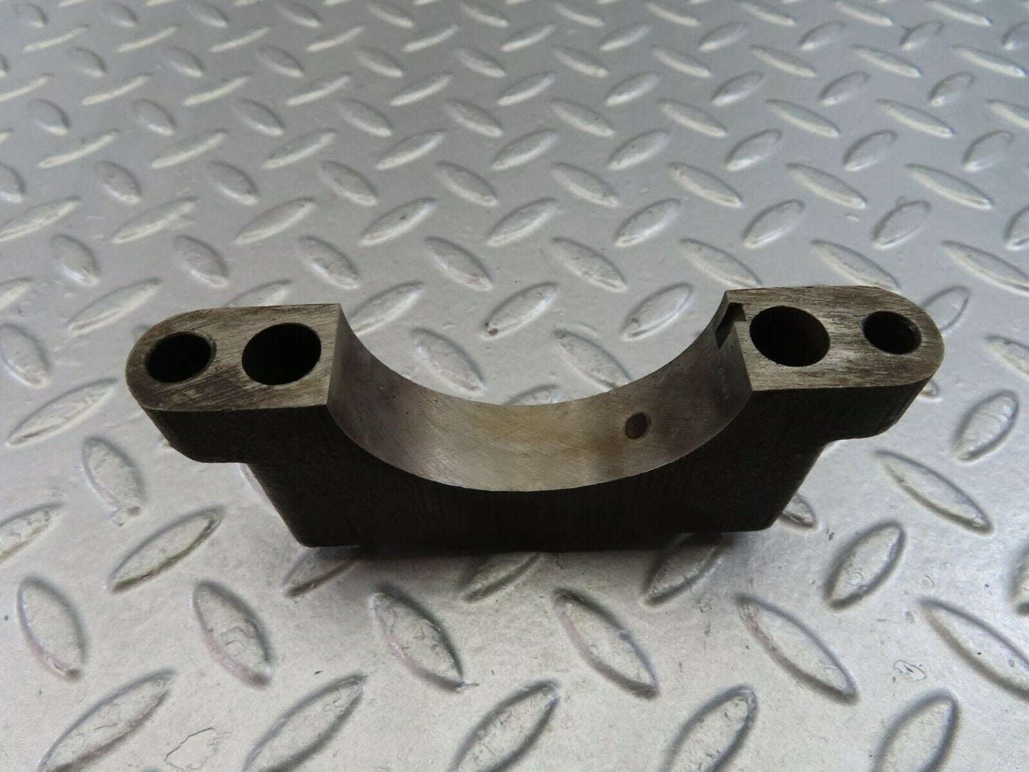 9878 Mercedes-Benz C123 280CE Coupe Crankshaft Bearing Holder Block 1080110211