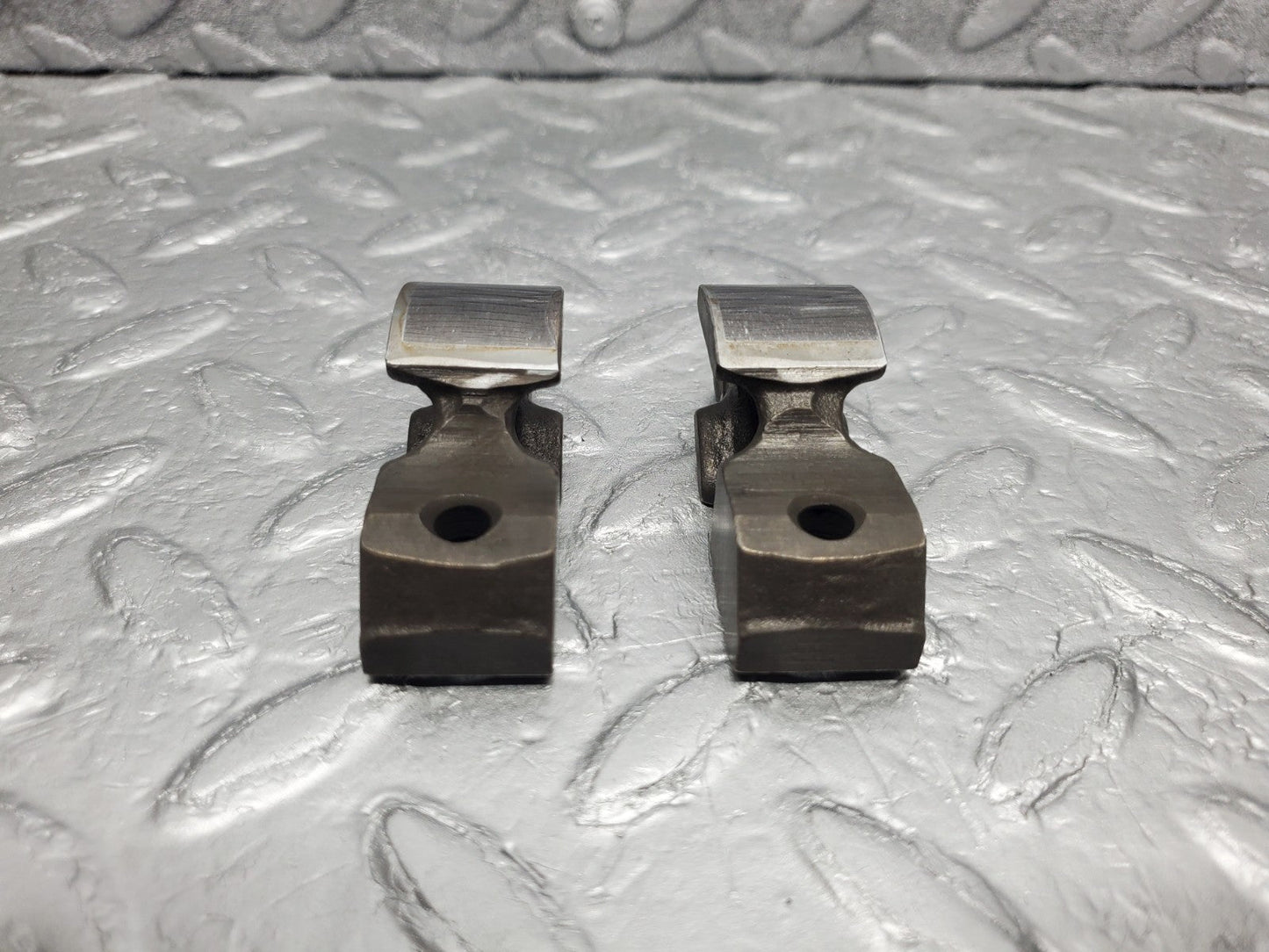 W126 Coupe rocker arm used OEM