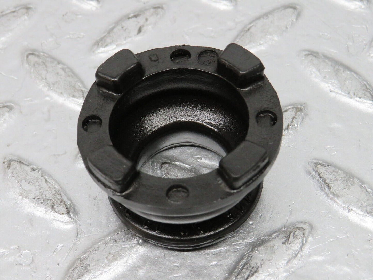 0283 Mercedes-Benz W116 350SE Oil Pump Suction Pipe 1161860007