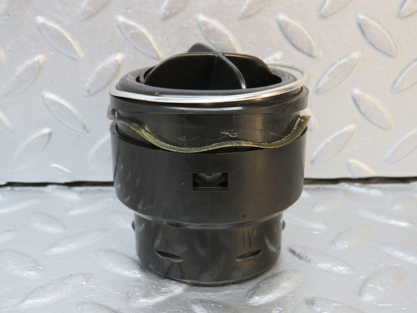 39818 Mercedes-Benz R107 350SL Dashboard Air Vent