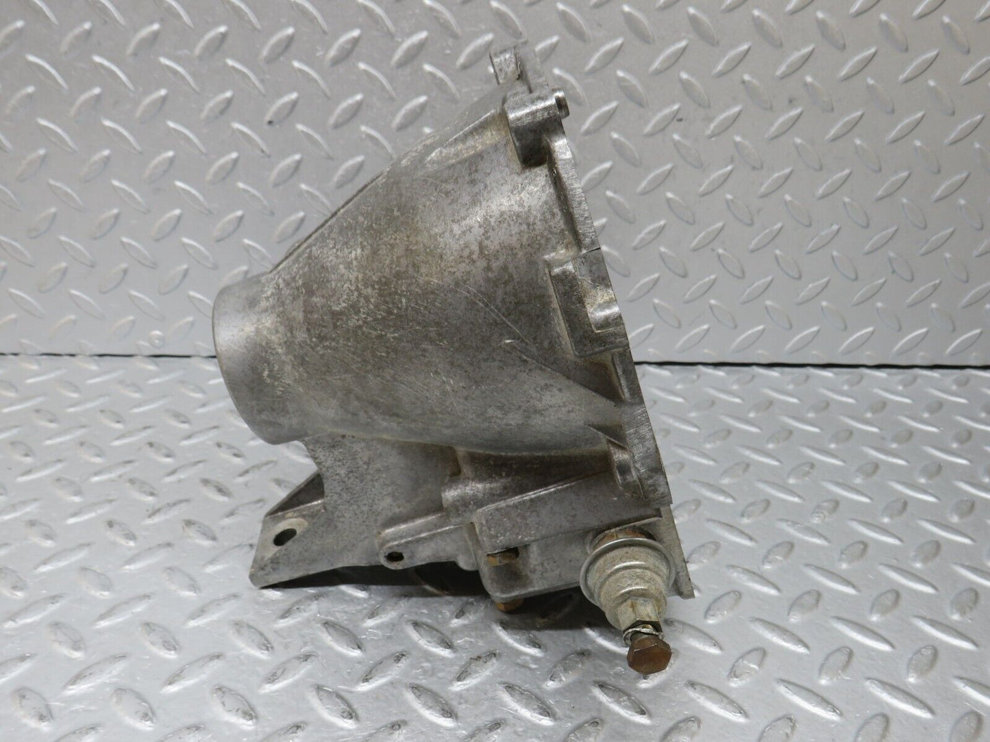 36428 Mercedes-Benz R107 450SL Automatic Gearbox Rear Housing 1152705811