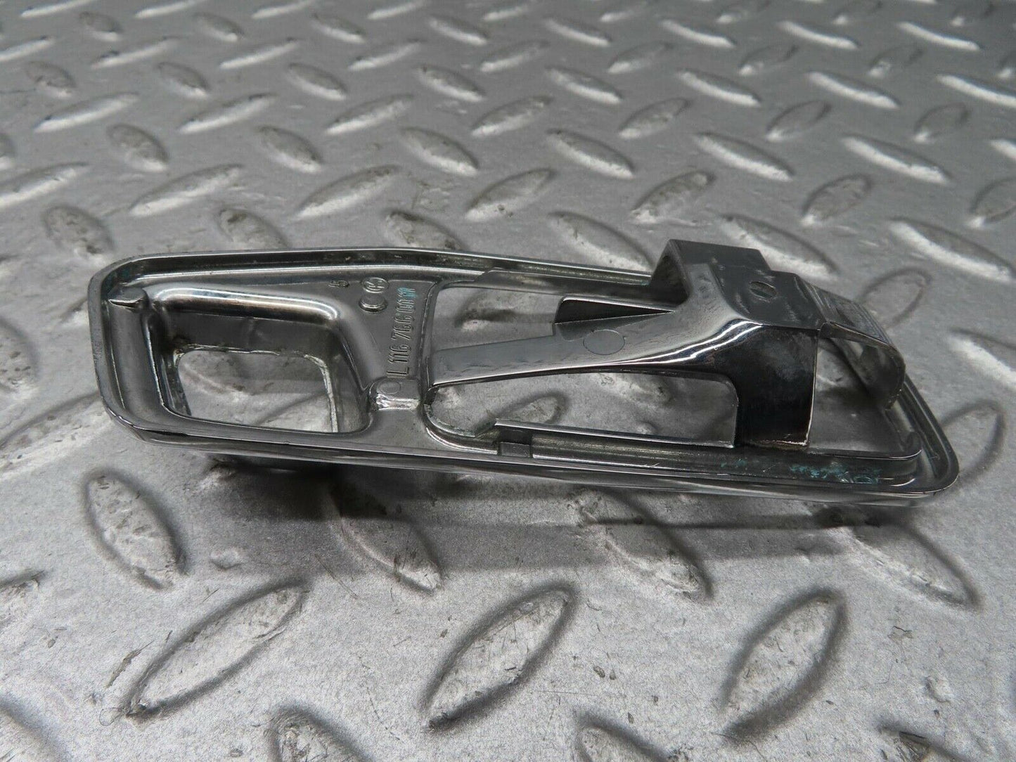 13611 Mercedes-Benz W123 200 Chrome Frame For Door Opener Left 1167660111