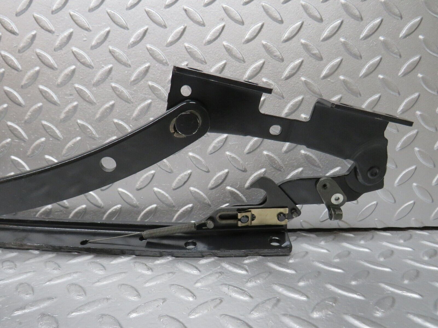 33200 Mercedes-Benz R170 Hardtop Rear Right Folding Hinge Mechanism 100348000