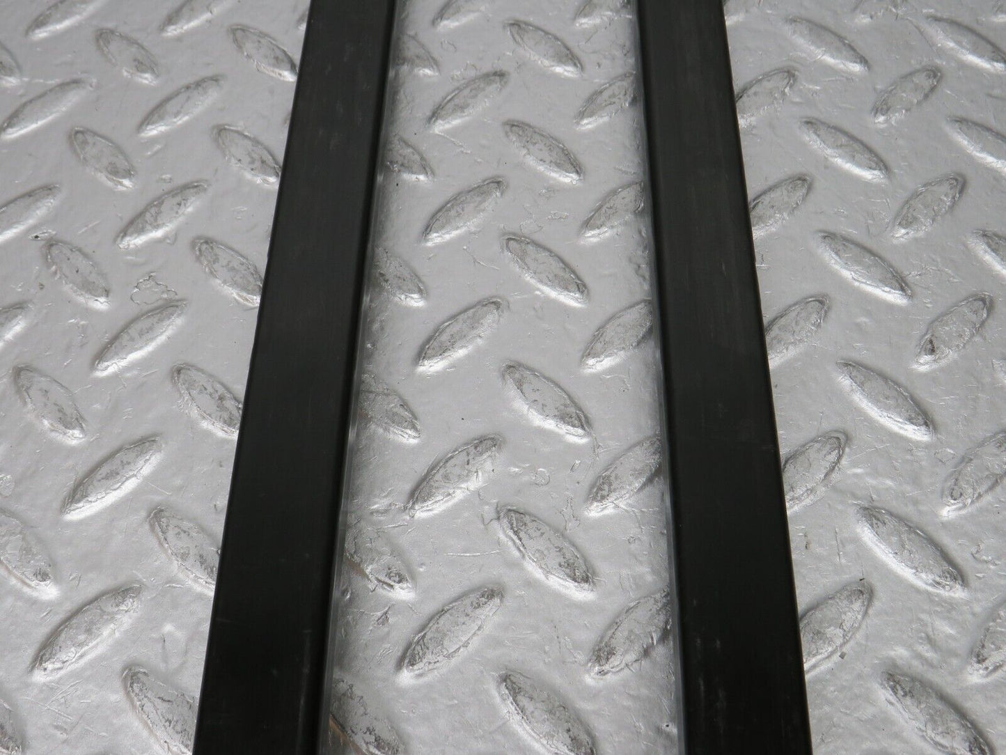 31692 Mercedes-Benz W201 190LE 1.8L Seat Belt Runner Covers 1249193520 2019190920