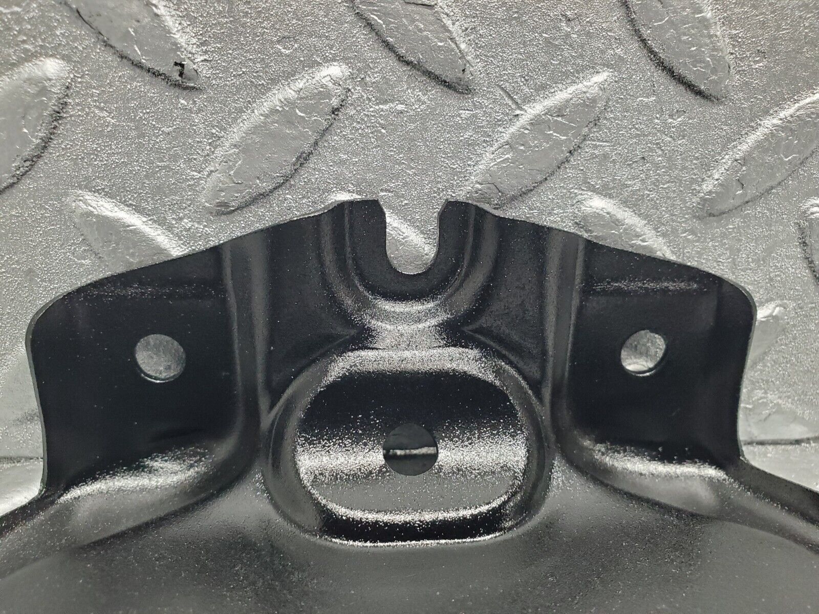 44047836