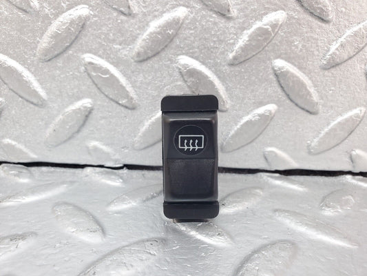 44362 Mercedes-Benz W123 280E Rear Windscreen Defroster Switch 0008206110