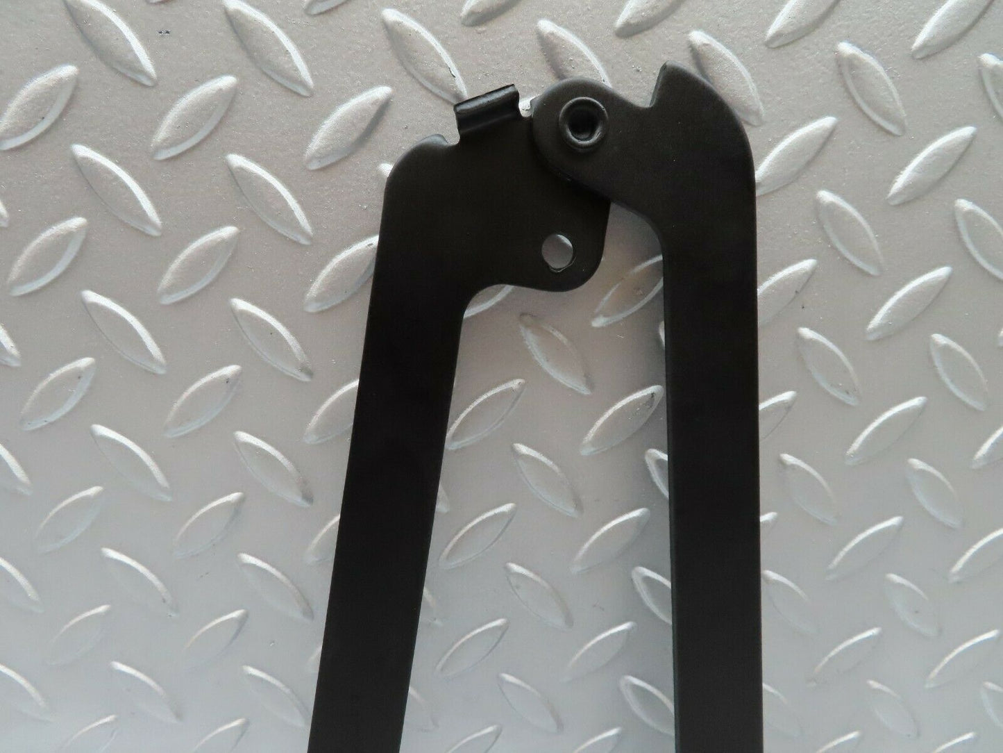 3618 Mercedes-Benz W108 280SE Left Bonnet Hinge