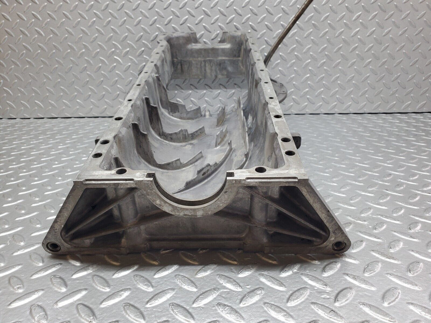 45456 Mercedes-Benz 280E M110.988 Oil Pan Oil Sump 1100140702