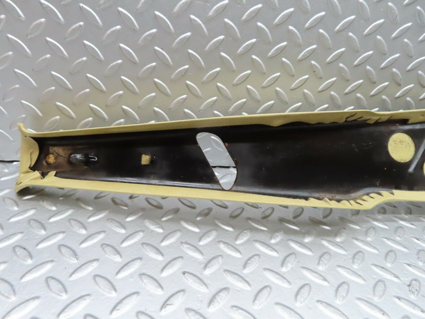21042 Mercedes-Benz W123 230E B Pillar Cover Right Side Beige