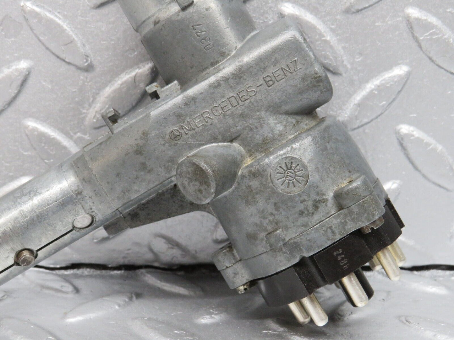 40166 Mercedes-Benz R107 350SL Coupe Steering Lock Ignition Switch With Key