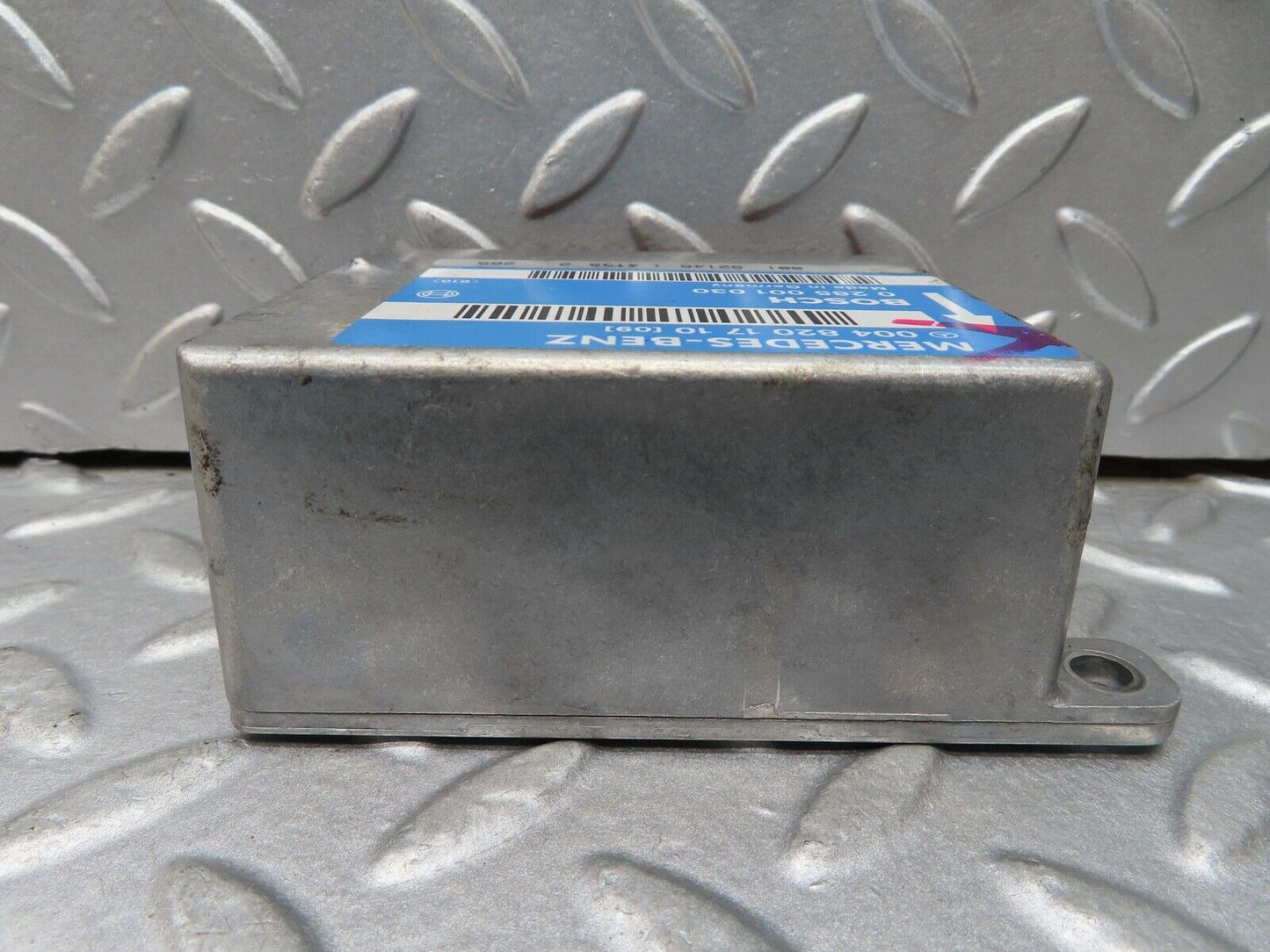 17198 Mercedes-Benz R129 300SL Coupe Air Bag Control Unit 0048201710