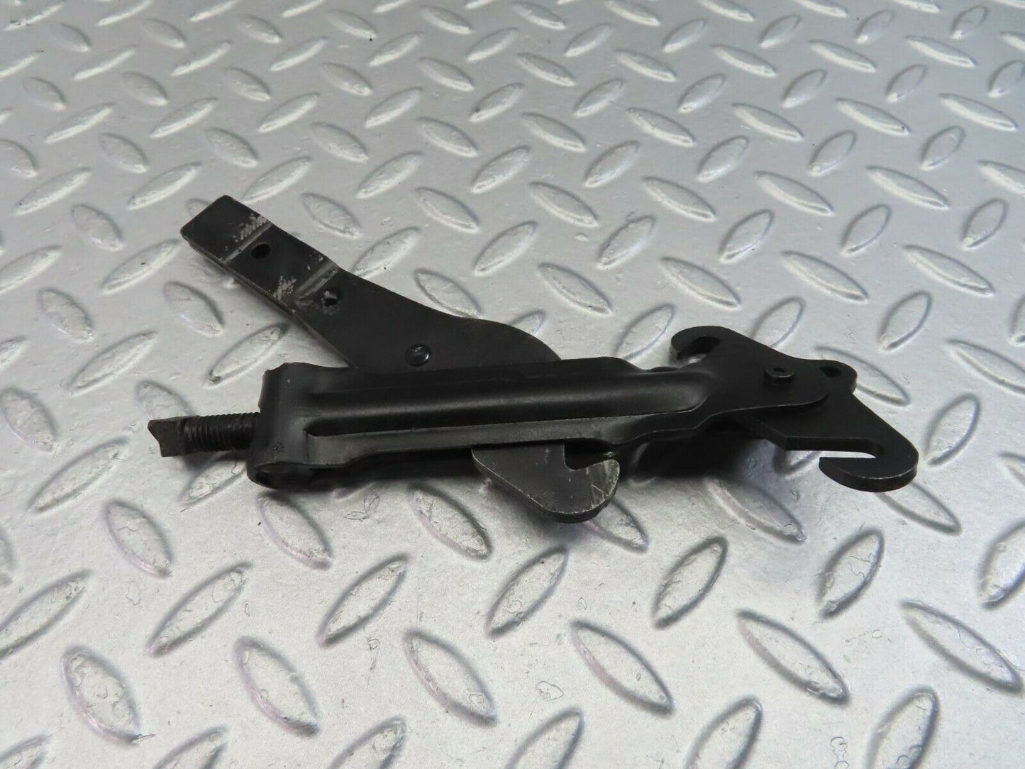 10020 Mercedes-Benz C123 230CE Coupe Handbrake Adjusting Handbrake Regulator