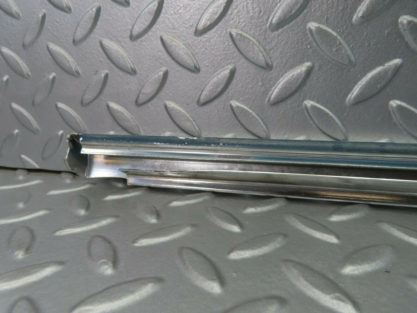 10300 Mercedes-Benz W115 Rear Left Door Chrome Moulding Trim