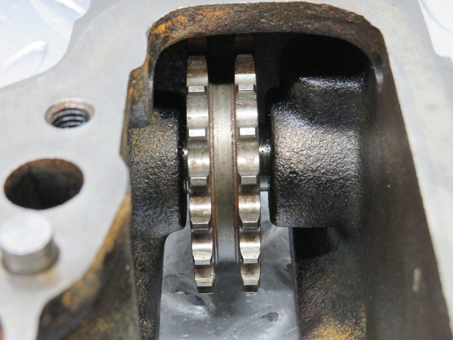 31138 Mercedes-Benz W123 200D Cylinder Head 6150162301
