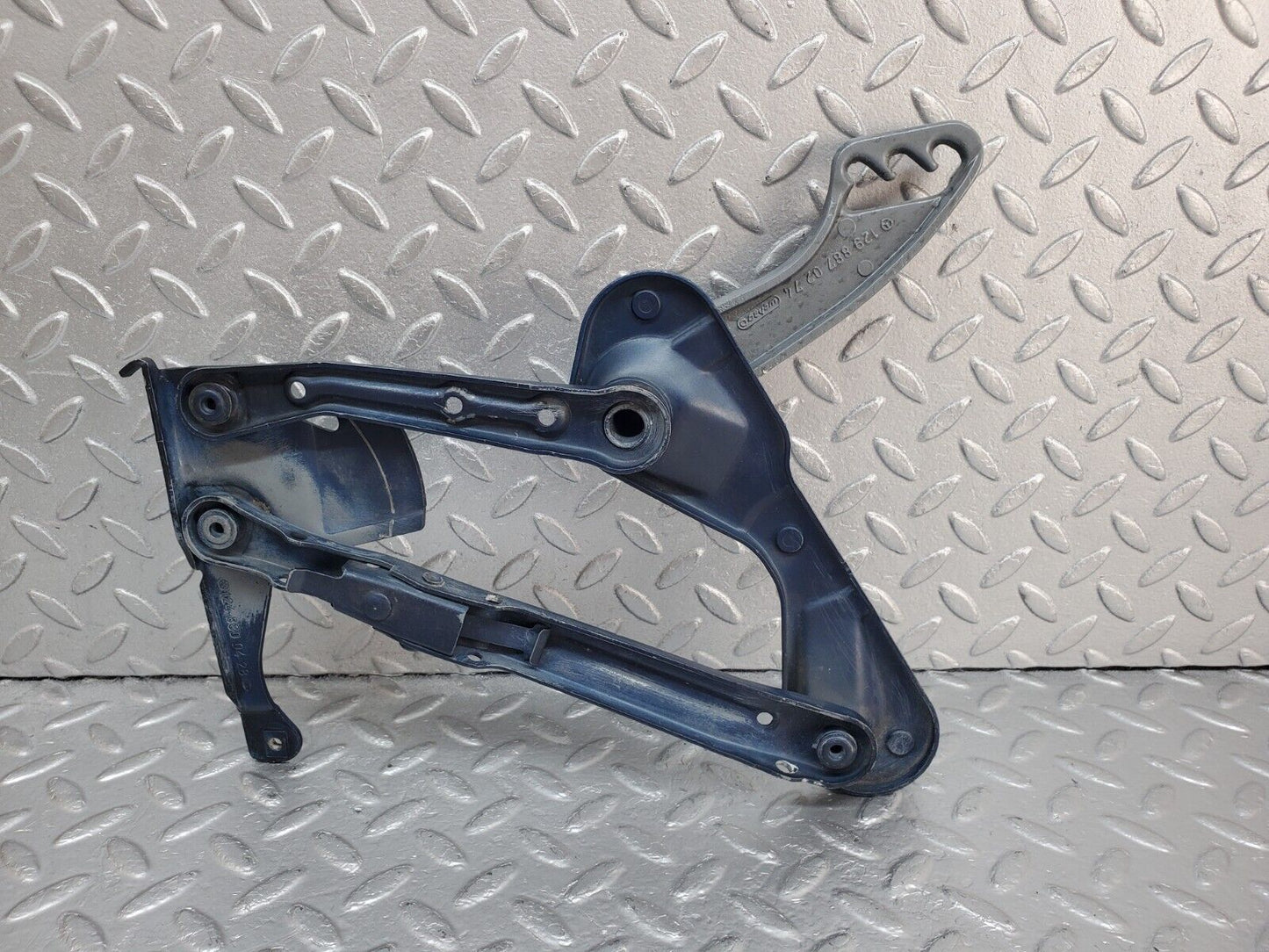 44842 Mercedes-Benz W124 220E Bonnet Hinge Right Side 1248800428 1298870274