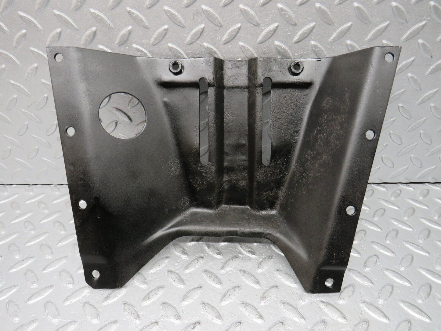 39228 Mercedes-Benz R107 500SL Coupe Gearbox Mount Support Bracket