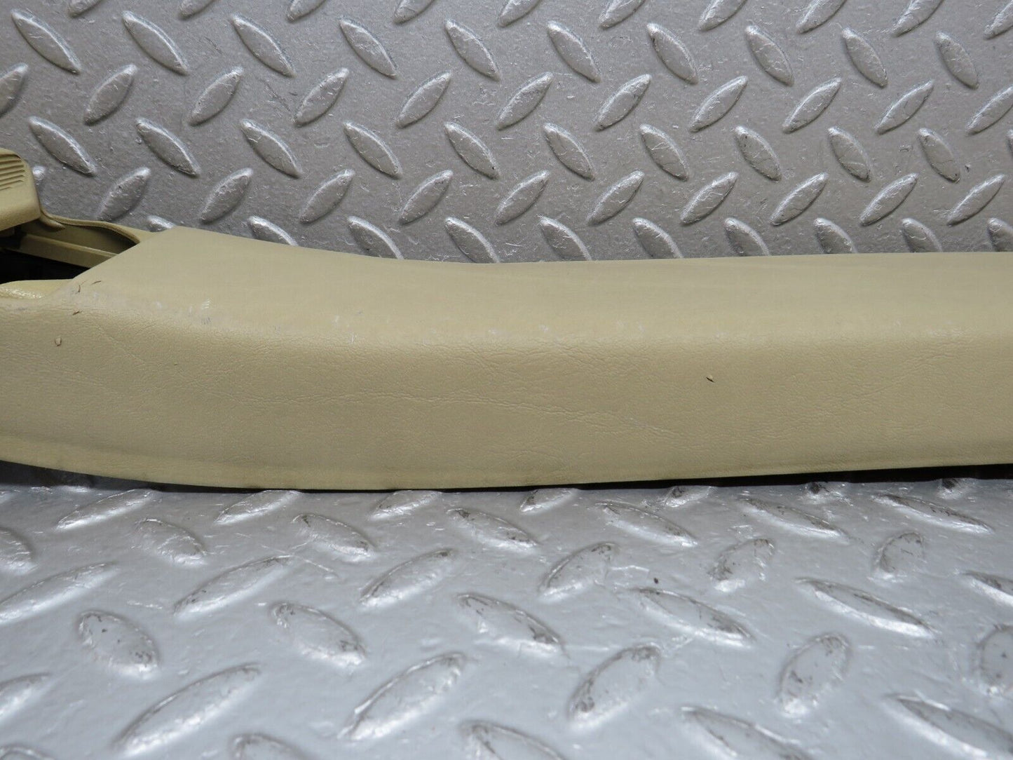 38711 Mercedes-Benz W201 190E 2.6L B Pillar Cover Left Beige 2016921789 2016920044