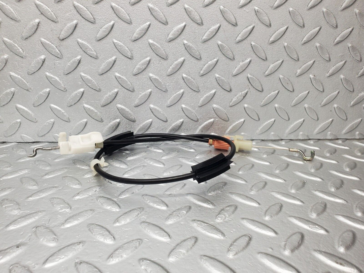 46952 Mercedes-Benz R129 320SL Coupe Door Lock Cable