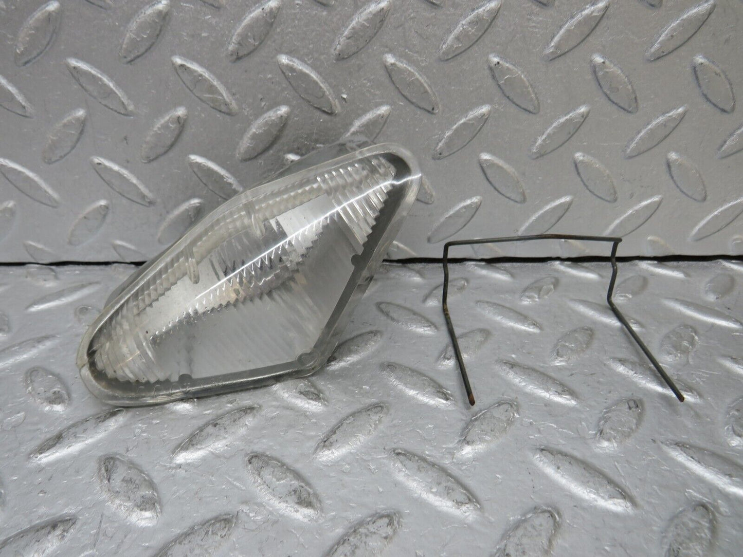 37380 Mercedes-Benz W109 300SEL Headlight Parking Light Left Side K33392