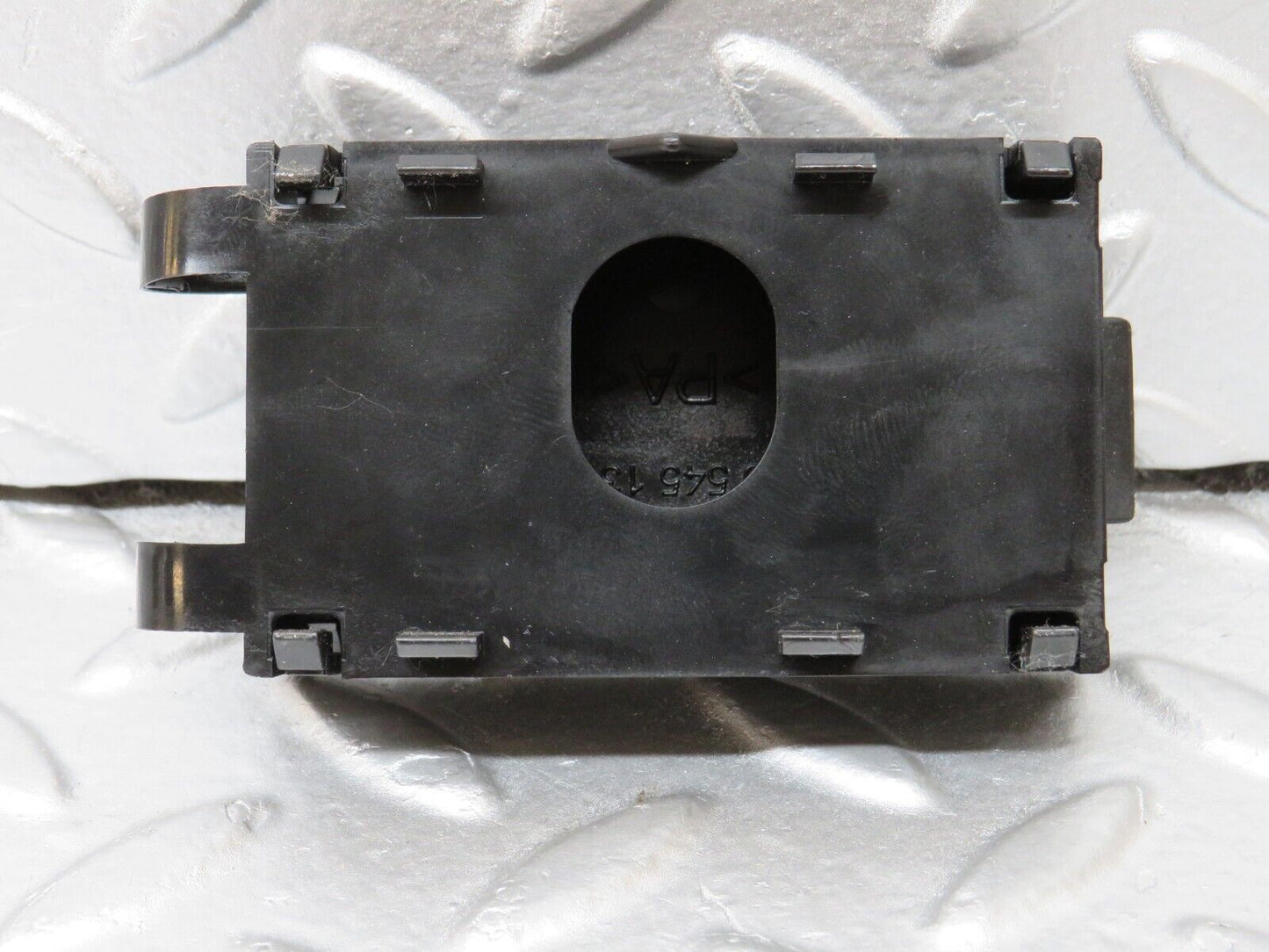 35073 Mercedes-Benz W210 320E Battery Positive Terminal Cover Lid 2105451303