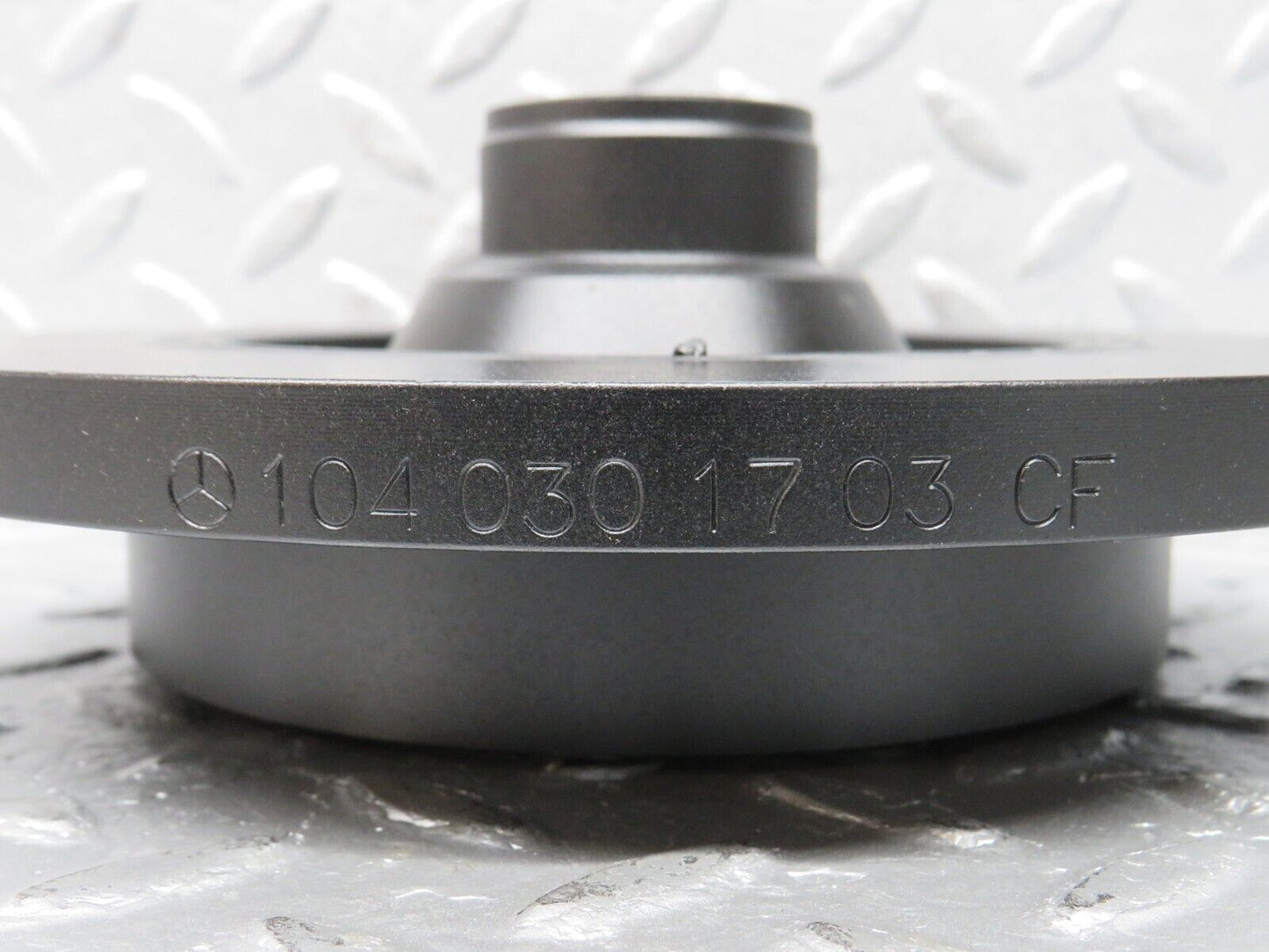 39569 Mercedes-Benz R129 320SL Coupe Crankshaft Vibration Damper 1040301703