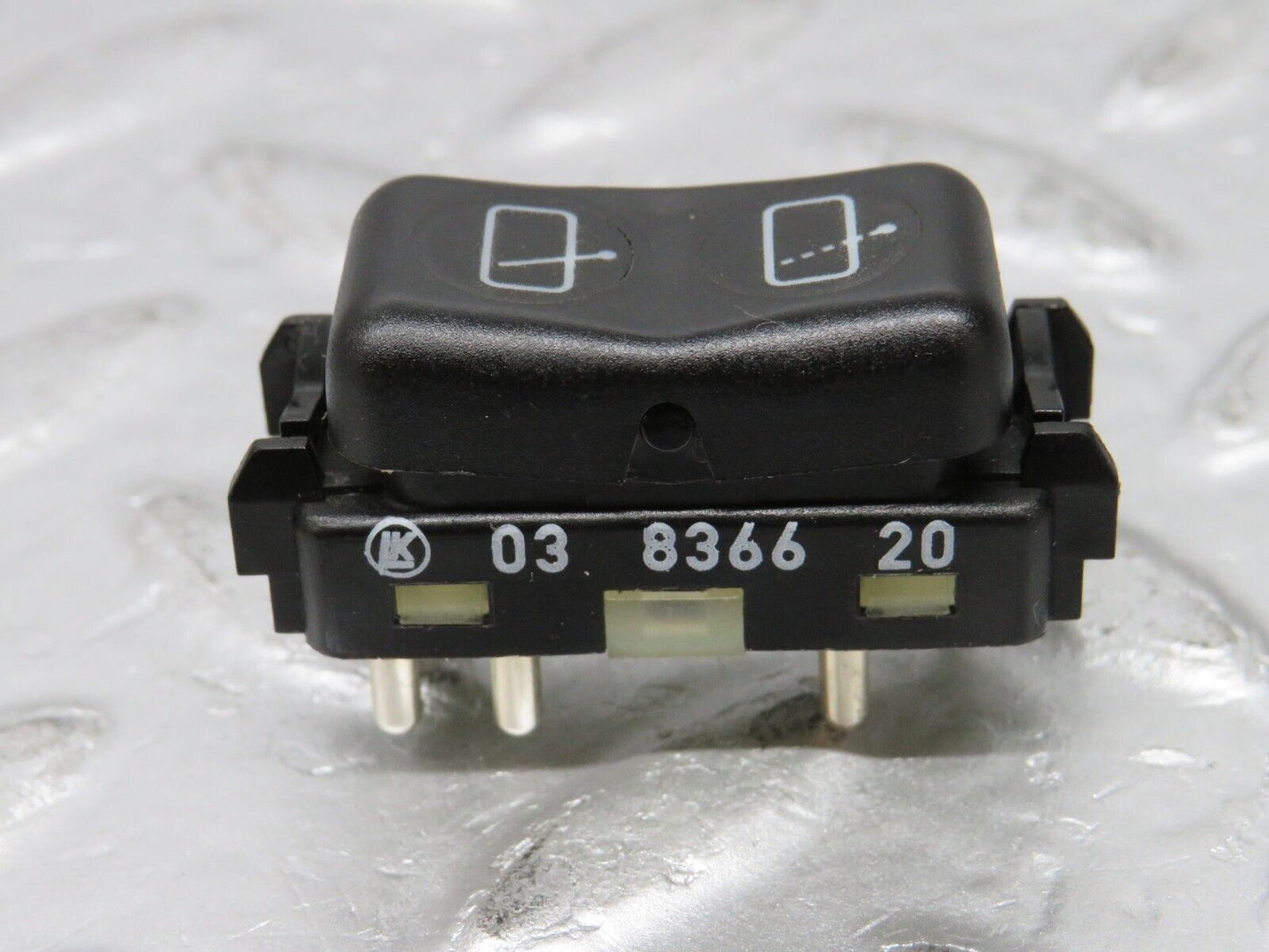 32464 Mercedes-Benz S124 300TE Wagon Windscreen Wiper Switch 1248210151