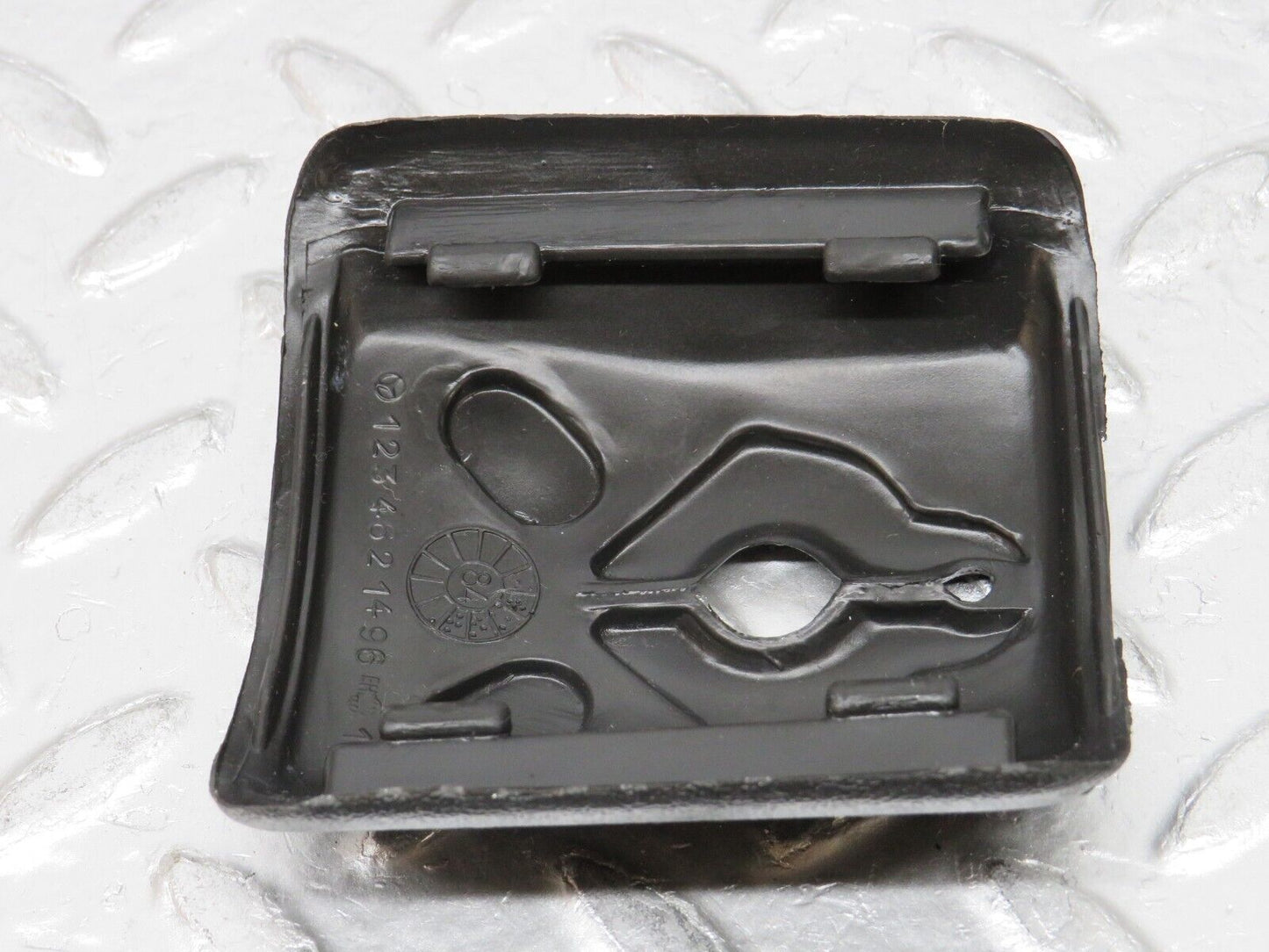 0631 Mercedes-Benz W123 Steering Column Switch Rubber Cover 1234621469