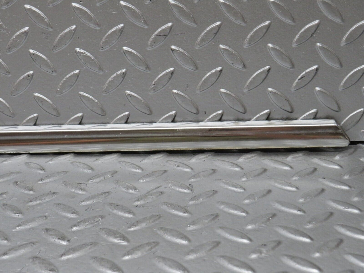 28232 Mercedes-Benz S123 240D Wagon Rear Left Window Chrome Moulding Trim
