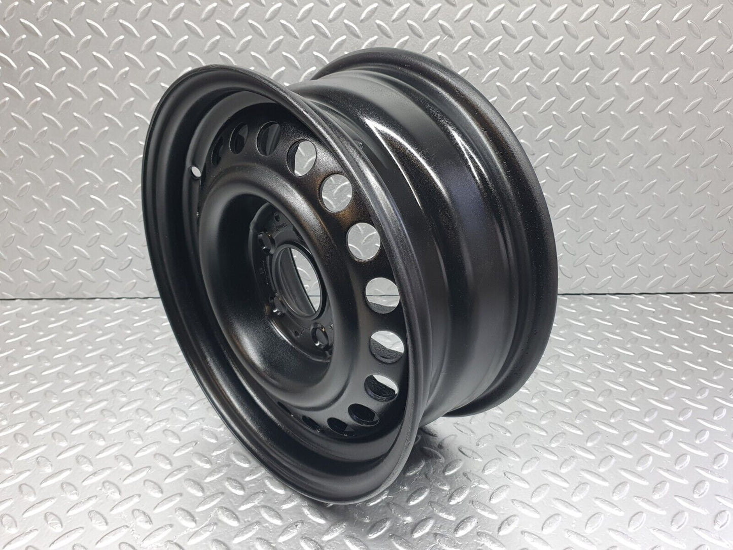 43429 Mercedes-Benz W108 Steel Wheel 6Jx14H2 ET30 1084000702
