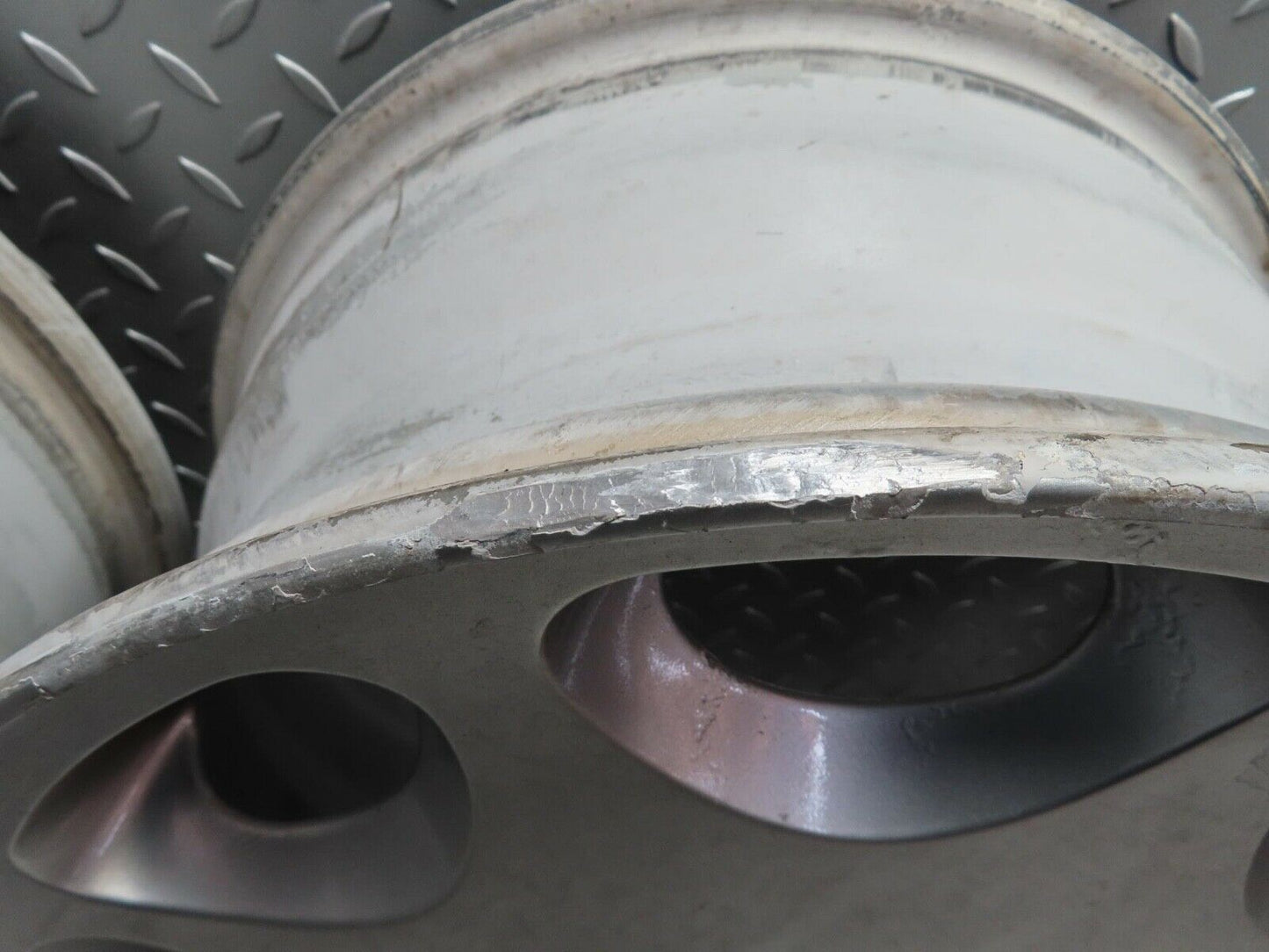 16522 Mercedes-Benz Alloy Wheel Set 7Jx15H2 ET41 1244011302