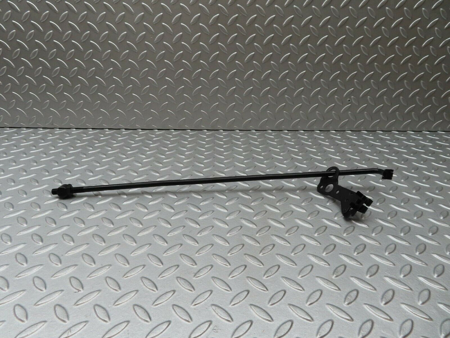 4504 Mercedes-Benz W123 230E Automatic Gear Shift Linkage