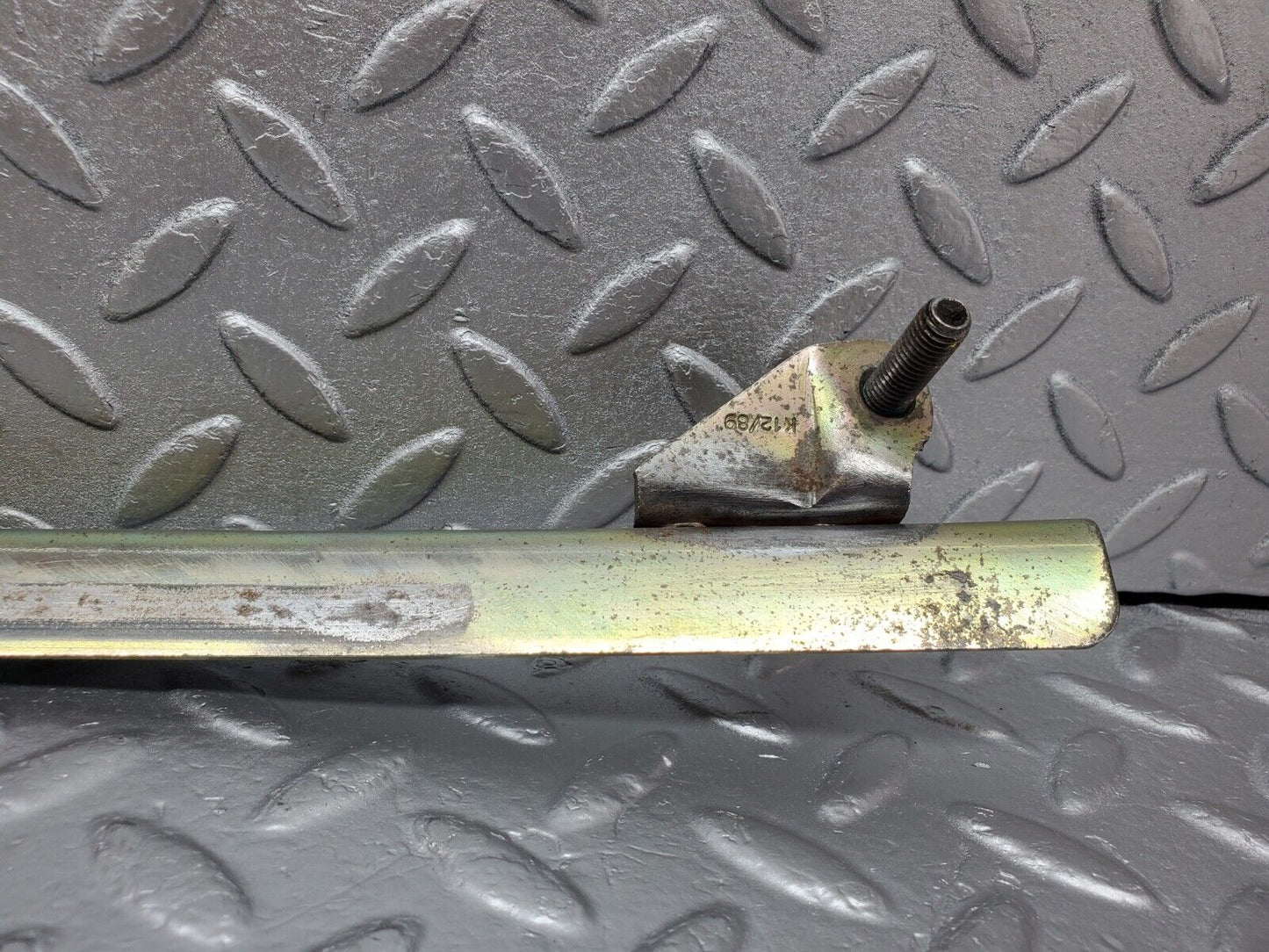 45242 Mercedes-Benz R129 300SL Coupe Left Door Front Window Channel