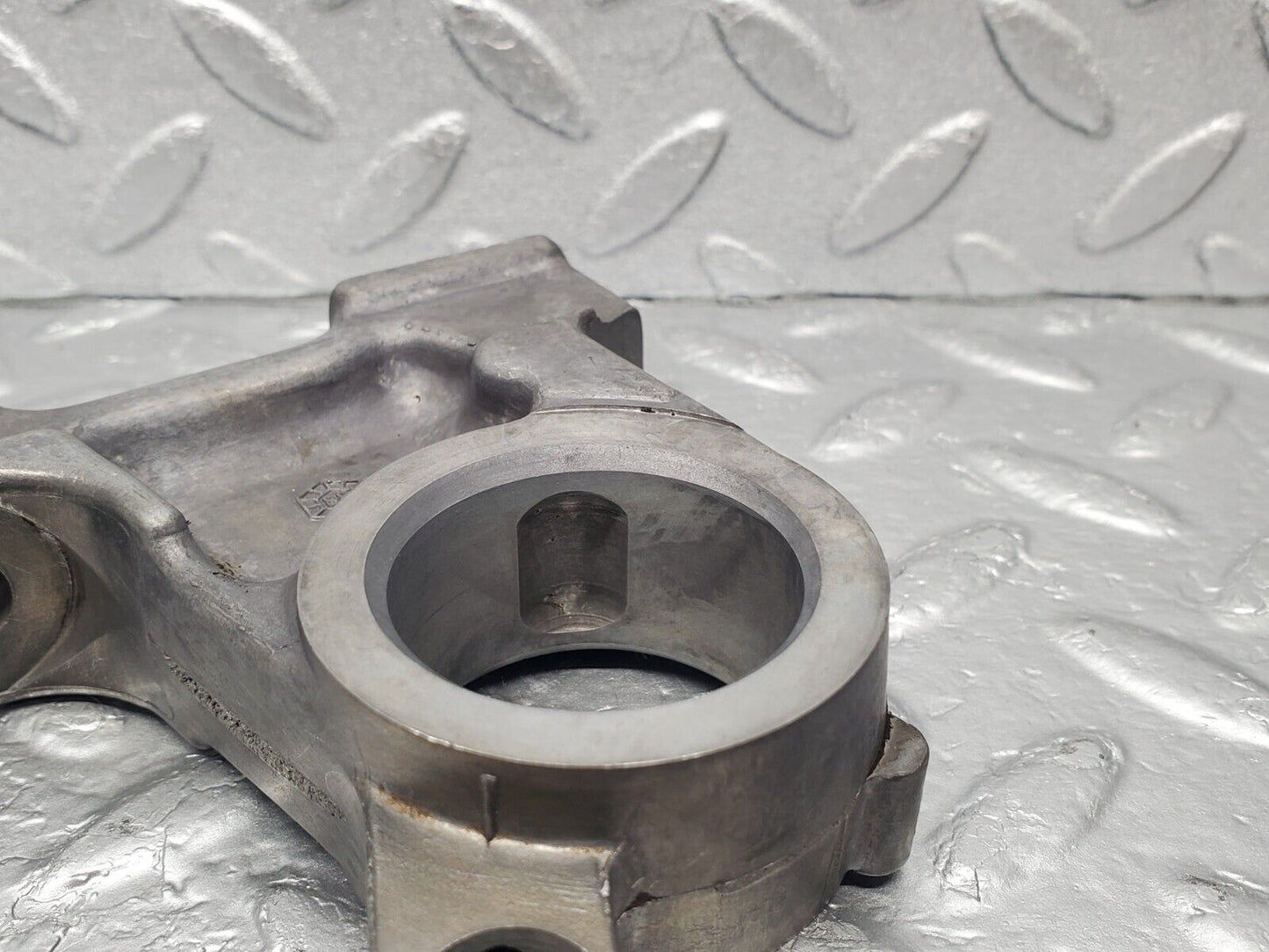 46259 Mercedes-Benz W126 420SE Camshaft Tower Bearing 1160513610