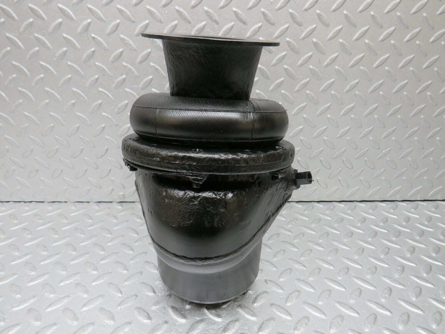 37492 Mercedes-Benz W109 300SEL Front Right Air Suspension PHOENIX 1A04