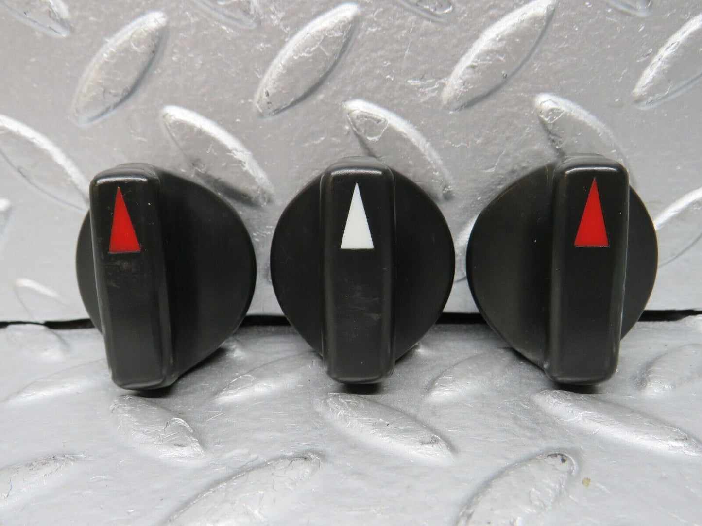 30726 Mercedes-Benz W201 190E 2.0L Heater Control Knob Set
