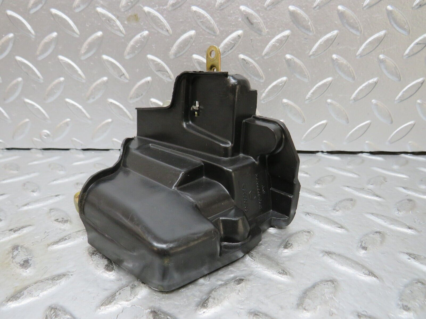 27404 Mercedes-Benz W123 280E Front Left Door Lock Mechanism 1237230108