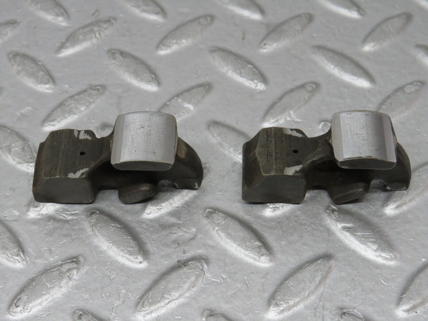 35640 Mercedes-Benz R107 280SL Valve Rocker Arm With Spring And Tappet