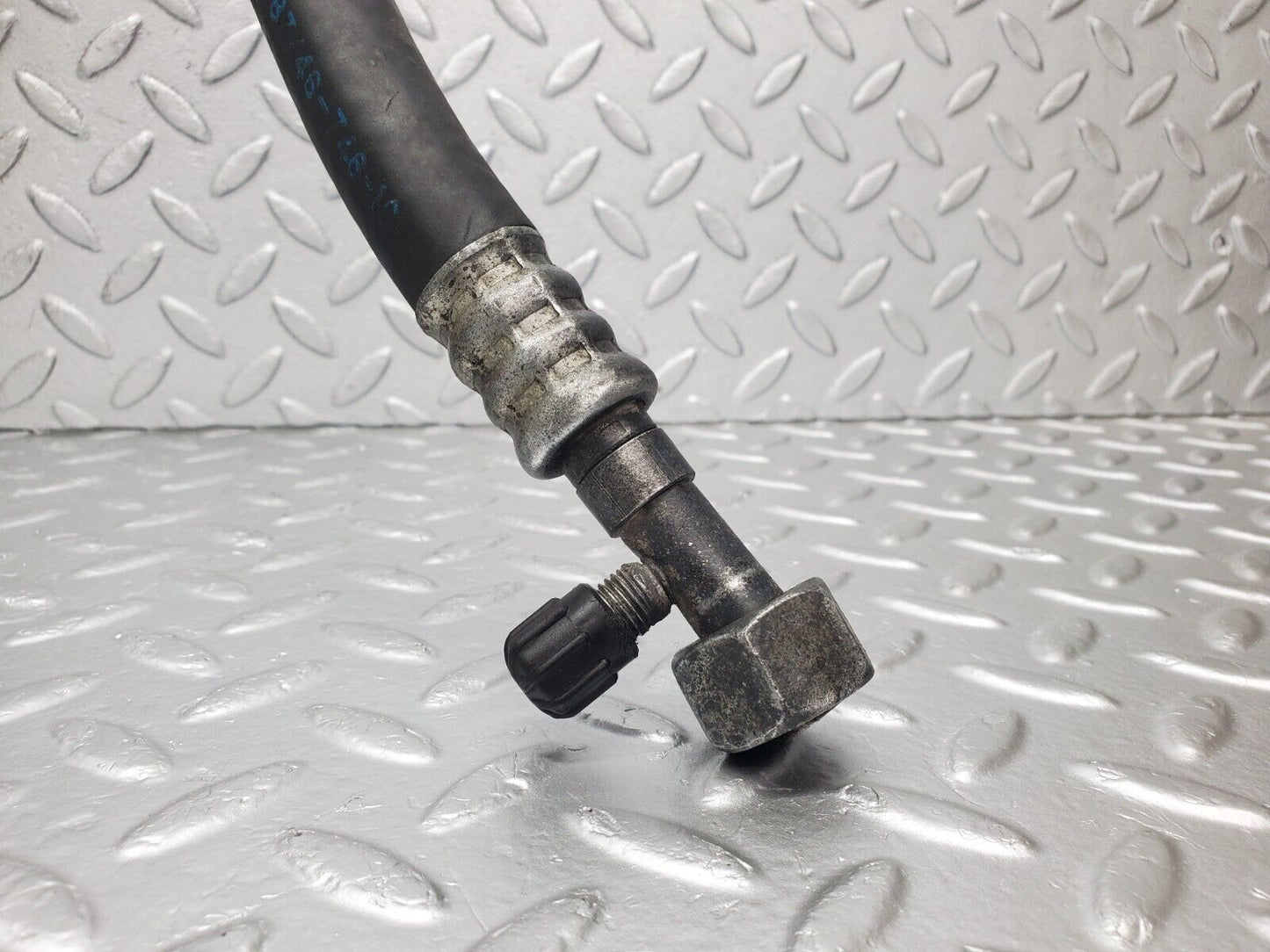 46089 Mercedes-Benz W126 420SE Air Conditioning Hose Pipe With Dryer