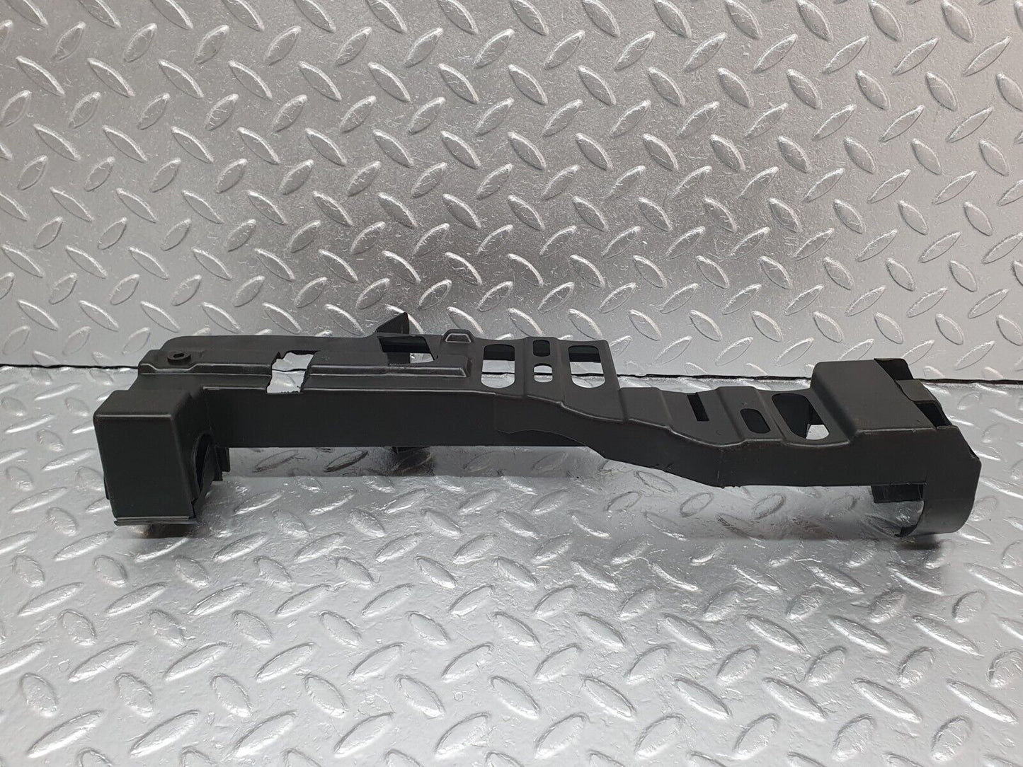 41737 Mercedes-Benz W202 C200 Car Jack Holder Cover 2028990414