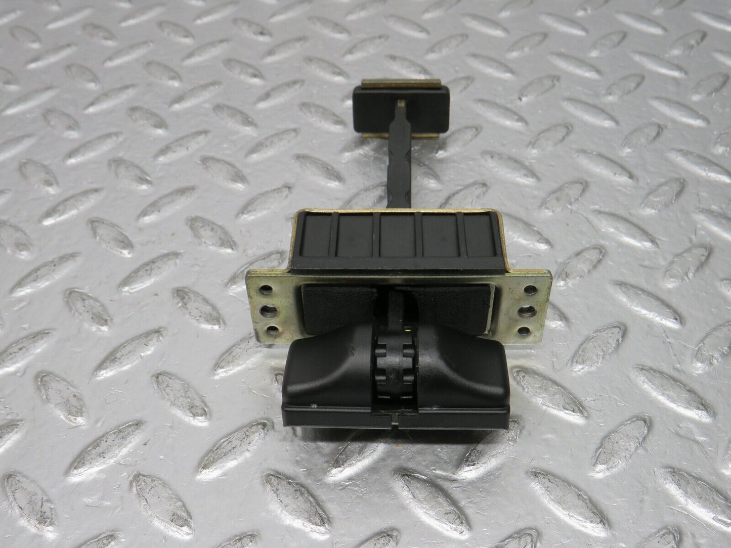 32279 Mercedes-Benz W220 S430 Front Left Door Safety Check Strap