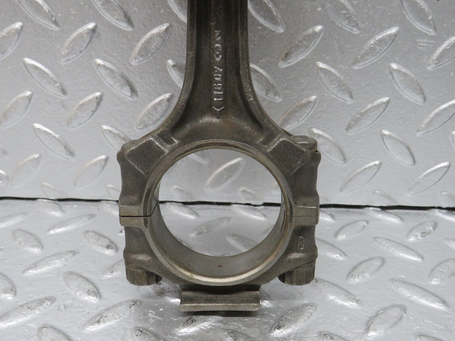 32776 Mercedes-Benz C107 R107 350 V8 Piston With Connecting Rod 92mm 11607