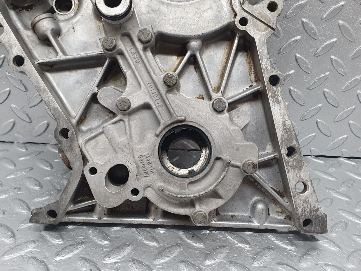 44002 Mercedes-Benz C123 230CE Coupe Engine Timing - Oil Pump Cover 1020150701