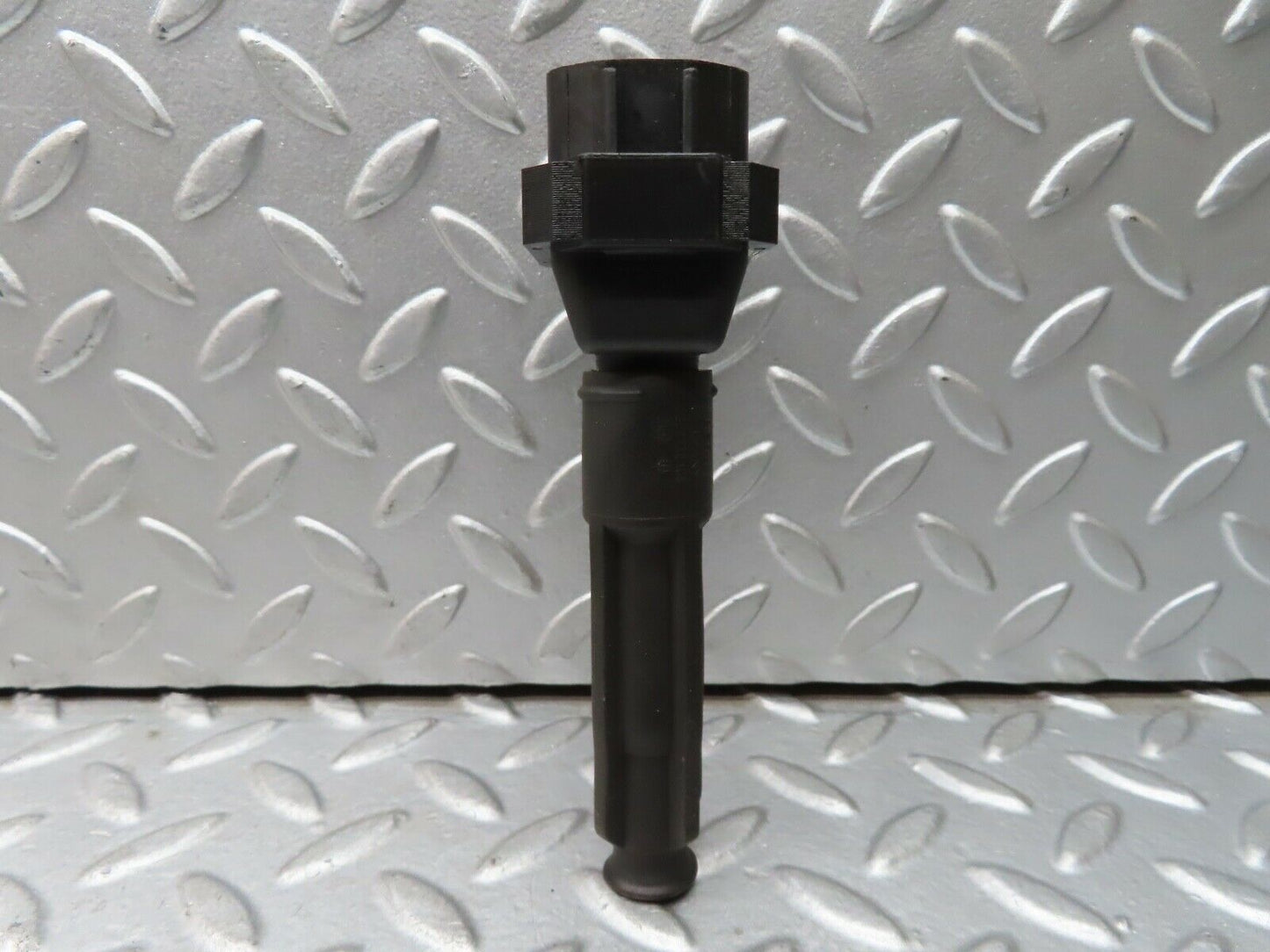 19551 Mercedes-Benz C140 CL420 Coupe Ignition Coil 0001587203
