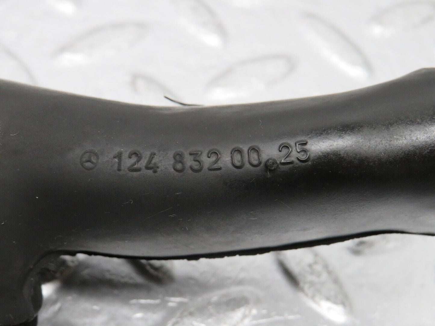 30413 Mercedes-Benz W124 230E Heater Water Drain 1248320025
