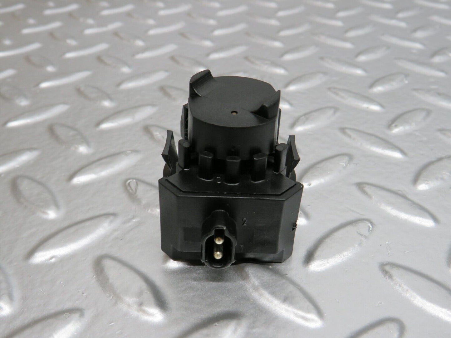 24686 Mercedes-Benz W140 S320 Kick Down Switch 0045451714