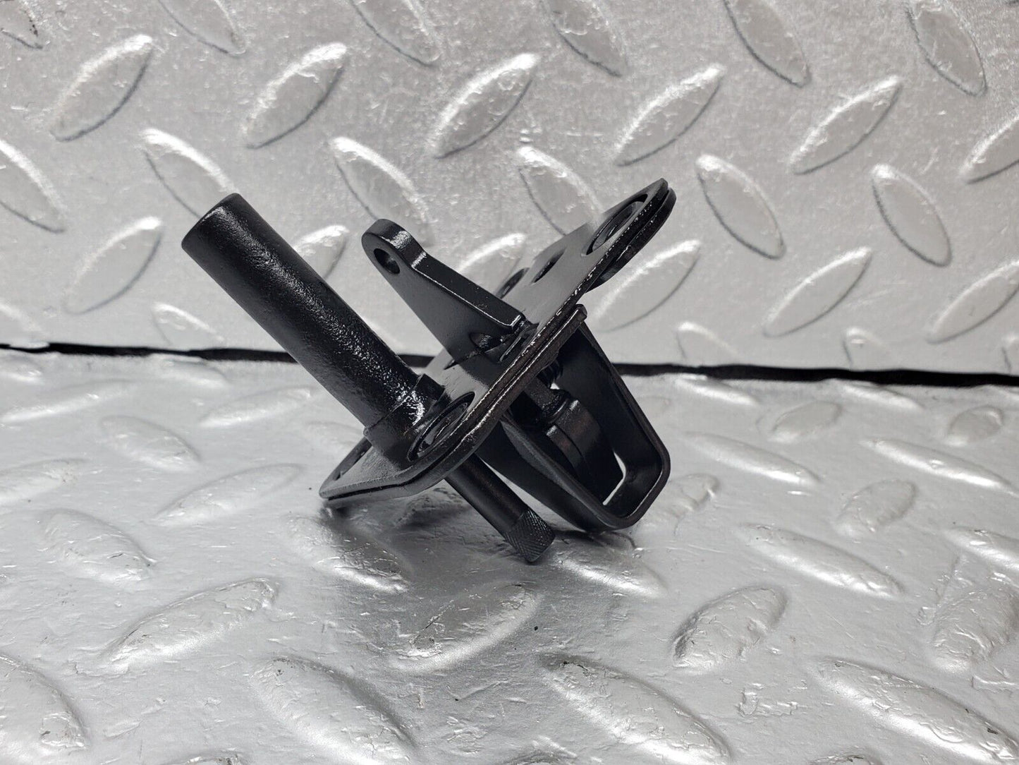 44496 Mercedes-Benz W123 280E Bonnet Lock Latch
